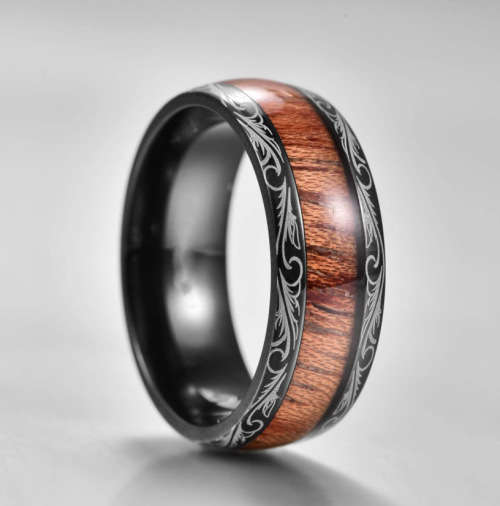 Mens Titanium Celtic Dragon Pattern Design Band. Ring Size 6,7,8,9,10,11,12,13